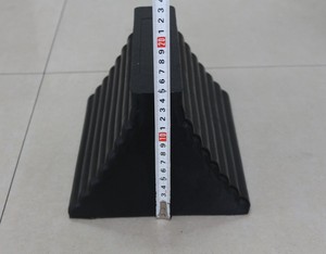 Aroad Safety Parking Rubber Wheel <b>Stopper</b> Custom Wheel Chock - Product Image 4