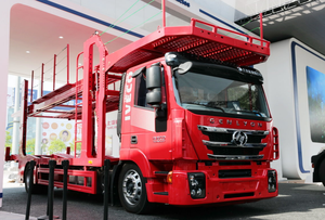 HONGYAN 4X2 Cargo <strong>Truck</strong> LHD RHD 10ton 15ton 290hp Pick up Light Duty Lorry <strong>Truck</strong> China Factory Made on Sale - Product Image 3