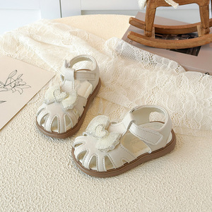 Sandali per Bambina <span class=keywords><strong>con</strong></span> Cuore di Perle, Stile Estivo 2026, Punta Chiusa, Fiocco, Suola in TPR, Fodera in PU, <span class=keywords><strong>Scarpe</strong></span> per Bambini - Product Image 3