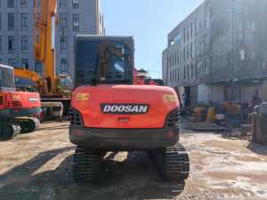 Mini-excavatrice Doosan DH60-7 d'occasion, capacité 6 tonnes, excavatrices Doosan dh55 dh60 dh80 à prix compétitif - Product Image 6