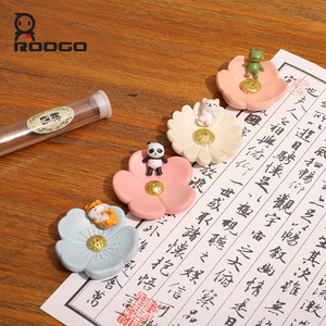 Rooogo <span class=keywords><strong>Forme</strong></span> <span class=keywords><strong>De</strong></span> Fleur Avec Sieste Animal Plaque D'encens Maison et Salon Décoration Ornement Petites Pièces Plateau <span class=keywords><strong>De</strong></span> Rangement - Product Image 6