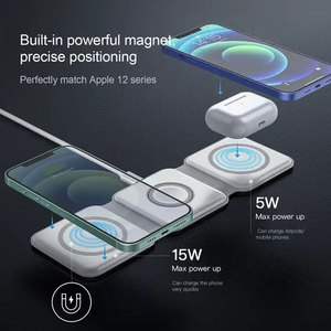 <span class=keywords><strong>Chargeur</strong></span> sans fil magnétique pliable 3 en 1 le plus récent, charge rapide pour téléphone et montre, 15 W, portable pour <span class=keywords><strong>chargeur</strong></span> sans fil <span class=keywords><strong>Qi</strong></span> - Product Image 3