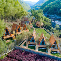 Kit de cabine de camping préfabriqué en bois à cadre préfabriqué Home New Style Triangle Resort Holiday Beautiful Tree House