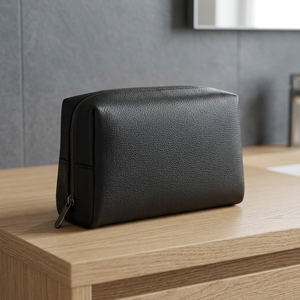 Pochette cosmétique en cuir de taille moyenne avec fermeture éclair, style minimaliste portable pour les voyages - Product Image 3
