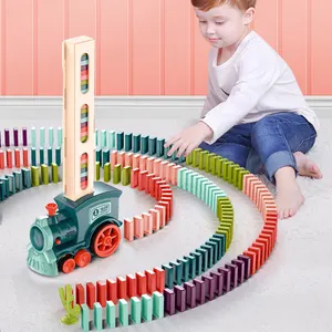İnternet ünlü domino eğlenceli otomatik teslimat elektrikli tren eğitici çocuk oyuncakları