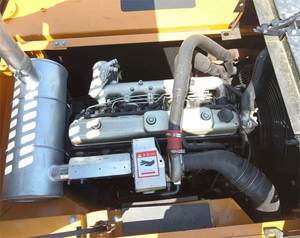 รถขุดไฮดรอลิกมือสอง Komatsu PC450 ขนาด 48 ตัน ลดราคาพิเศษ พร้อมเครื่องยนต์ VOLVO EC480 ปั๊มหลัก บุ้งกี๋ 1.5 เมตร กำลัง 215 กิโลวัตต์ รุ่นปี 2016 - Product Image 6