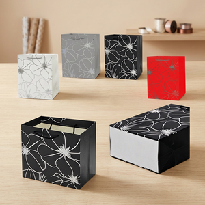 Sacchetto Regalo Cinese Erpsl con Stampa Offset Floreale in Lamina d'Oro 27015 Colori Misti per Uso Promozionale in Carta - Product Image 1