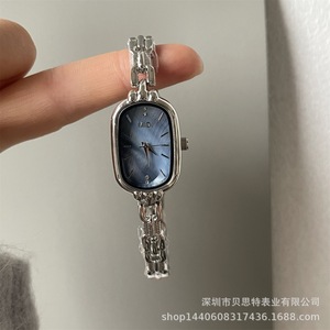Women's exquisite quartz <b>watch</b> featuring a blue mother-of-pearl dial—a sophisticated, niche, and elegant timepiece. - Product Image 4