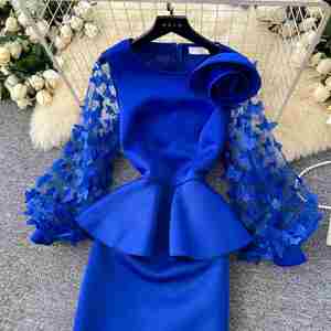 เดรสลำลองไซส์ใหญ่สำหรับฤดูร้อน ผ้าทอลายพิมพ์ดิจิทัล ระบายอากาศได้ดี ซักได้ ทรงเอ็มไพร์ แขนทรงโคมไฟ ผ้าตาข่าย 3 มิติ สีแดง - Product Image 4