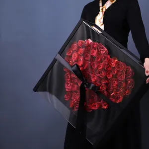 Boîte à <span class=keywords><strong>fleurs</strong></span> extra grande claire de luxe <span class=keywords><strong>xxl</strong></span> 99 bouquet de roses emballage boîte-cadeau coeur carré acrylique avec couvercle transparent transparent - Product Image 2