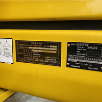 Excavatrice Komatsu Pc220 d'occasion de 22 tonnes, 95 % neuve, modèle 2023, avec moteur et alternateur, faible nombre d'heures, Euro 4, puissance de 162 kW, à vendre dans le Shandong