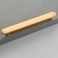 Poignées de meuble modernes minimalistes en alliage de zinc brossé doré pour tiroirs et armoires