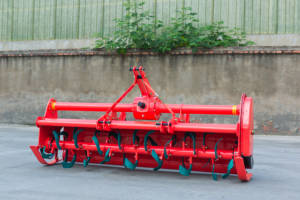 Fresa Rotativa per Trattore Agricolo con Attacco a 3 Punti e Trasmissione a Ingranaggi - Product Image 4