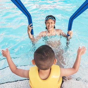 Housse <span class=keywords><strong>de</strong></span> sécurité <span class=keywords><strong>pour</strong></span> garde-corps <span class=keywords><strong>de</strong></span> <span class=keywords><strong>piscine</strong></span> avec fermeture éclair, protège-main <span class=keywords><strong>pour</strong></span> poignées d'échelle <span class=keywords><strong>de</strong></span> <span class=keywords><strong>piscine</strong></span> enterrée - Product Image 4