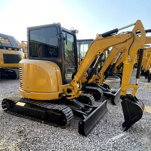 Mini-excavatrice sur chenilles CAT303.5E d'occasion à prix compétitif, idéale pour les travaux agricoles et l'aménagement paysager, stock important - Product Image 1