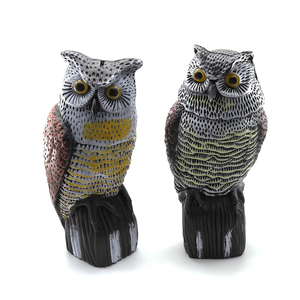 Épouvantail rotatif <span class=keywords><strong>anti</strong></span>-oiseaux en forme de hibou - Product Image 1