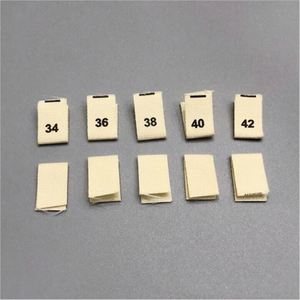 Etiquetas Tejidas de Satén Impresas Ecológicas al por Mayor, Etiquetas Personalizadas y de Tamaños Estándar para Bolsas y Ropa - Product Image 3