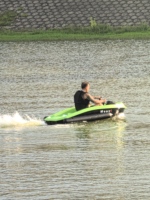 Bateau électrique mini Rush Wave pour sports nautiques, karting aquatique, équipement de loisirs et de voyage pour parcs aquatiques