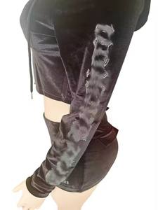 批发两件套短裤套装女式长袖水钻连帽拉链夹克短裤两件套秋冬服装 - Product Image 4