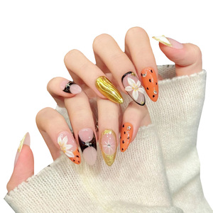 [Beach Wave] Uñas Postizas Europeas Americanas Pintadas a Mano con Diseño Tridimensional Tallado de Alta Calidad - Product Image 1