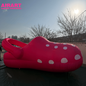 Scarpe Crocs Rosa Gonfiabili a Forma di Palloncino per Decorazioni Sceniche |   Sandali Personalizzati da Donna |   Scarpe Gonfiabili Pubblicitarie - Product Image 4