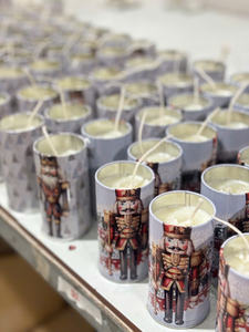 High Quality Fragrance <b>Oil</b> Aromatherapy Scented <b>Candle</b> in Tin Can Luxury Mood Enhancer Gift for Christmas and Thanksgiving - Product Image 3