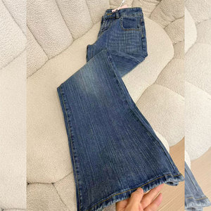 Pantaloni <span class=keywords><strong>a</strong></span> zampa in Denim da donna <span class=keywords><strong>a</strong></span> <span class=keywords><strong>vita</strong></span> <span class=keywords><strong>bassa</strong></span> OEM <span class=keywords><strong>Jeans</strong></span> svasati stile retrò alla moda pantaloni Casual alla moda, versatili e alla moda, <span class=keywords><strong>Jeans</strong></span> traspiranti - Product Image 3