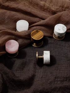 Poignées de meuble rondes en cristal naturel rose et blanc, poignées de tiroir en laiton massif, tirants de meuble en marbre – Offre Spéciale - Product Image 3