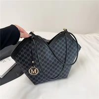 Nouvelle Collection 2026 : Sac Bandoulière Femme en Cuir PU Tendance Été avec Chaîne Simple et Fermeture Éclair pour Dames