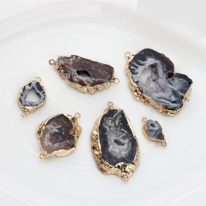 Vente en gros d'agate naturelle géode géométrique connecteurs d'irrégularité breloques pour la fabrication de bijoux à bricoler soi-même <span class=keywords><strong>trouver</strong></span> des accessoires de bijoux - Product Image 3