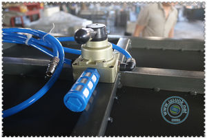 Pneumatico Ad Applanazione Scatola Libro Album di Foto di Carta Premendo Macchina - Product Image 4