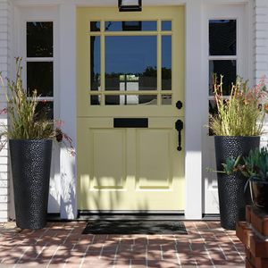 Jardinière en métal Worth, texture martelée à la main, pots à plantes coniques hauts, grands pots à fleurs ronds noirs faits à la main pour l'intérieur et l'extérieur - Product Image 5