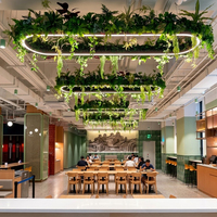 Grand lustre LED personnalisé avec plantes artificielles, suspension en forme de fougère verte pour la décoration intérieure de restaurants et de bureaux