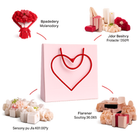 Sacs cadeaux VT29 Valentine, sacs cadeaux en papier rose avec cœur rouge et poignée en corde pour cadeaux d'amour
