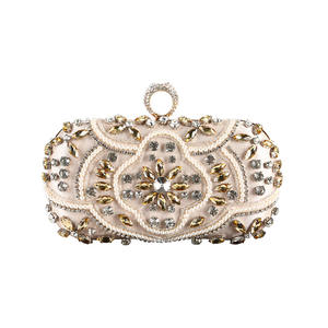 Elegante Borsa da Sera in <span class=keywords><strong>Raso</strong></span> con Motivi Floreali, Pochette da Donna con Diamanti e Strass, Borsetta da Cerimonia - Product Image 5