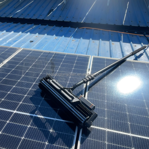 หุ่นยนต์<span class=keywords><strong>ทำความ</strong></span><span class=keywords><strong>สะอาด</strong></span><span class=keywords><strong>แผง</strong></span><span class=keywords><strong>โซ</strong></span>ลาร์<span class=keywords><strong>เซลล์</strong></span> แปรงหมุน<span class=keywords><strong>ทำความ</strong></span><span class=keywords><strong>สะอาด</strong></span><span class=keywords><strong>แผง</strong></span><span class=keywords><strong>โซ</strong></span>ลาร์<span class=keywords><strong>เซลล์</strong></span> - Product Image 3