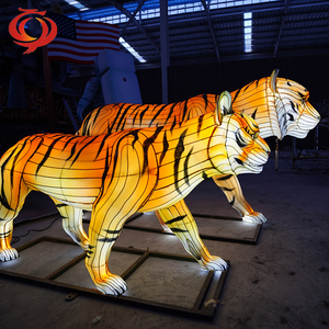 Luces de restaurante de seda china Linternas de Festival Zigong para Diwali Ramadán Fabricado Graduación Proveedor de animales de Acción de Gracias - Product Image 1