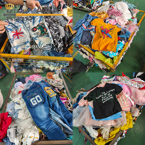 เสื้อผ้าเด็ก<span class=keywords><strong>มือ</strong></span><span class=keywords><strong>สอง</strong></span> คละไซส์ สำหรับเด็กชายและเด็กหญิง สภาพดีเยี่ยม ทำความสะอาดแล้ว ขายส่งเป็นมัด สำหรับขายต่อ - Product Image 1
