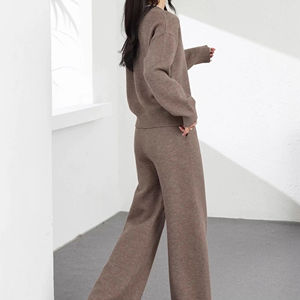 महिलाओं के शरद ऋतु के सुरुचिपूर्ण ऊन मिश्रण बुना हुआ चौड़ा पैर पूर्ण लंबाई में आराम से फिट नरम और स्वस्थ पैंट सेट फंगशेंग टी - Product Image 1