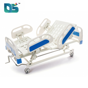 3-Funktionen 3-Kurbel-Handbetriebenes Verstellbares Medizinisches Patienten-Krankenhausbett mit Toilettenöffnung Matratze Rollen Esstisch - Product Image 4