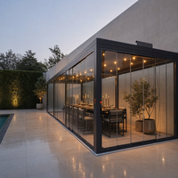 Aluminium Motorisierter Glas-Wintergarten Wasserdichtes Outdoor-Wohnzimmer für Balkon und Garten