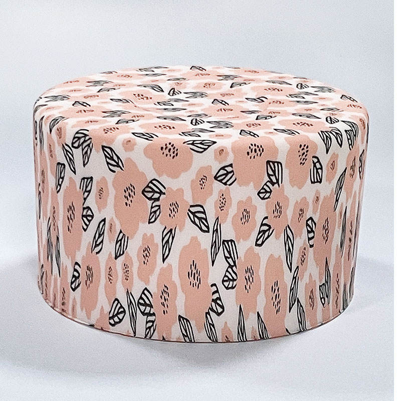 Fleurs roses dessinées à la main