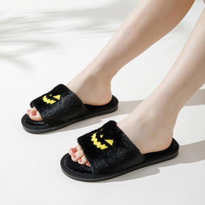 Chaussons d'intérieur décontractés pour femmes à motif citrouille d'Halloween, confortables, élégants, à plateforme, tendance - Product Image 5