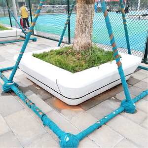 Banc d'arbre carré en fibre de verre pour extérieur, assise de parc durable au design moderne, capacité 4 personnes - Product Image 4