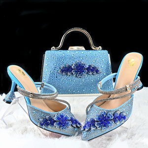 Conjunto de Bolso y Zapatos Italianos <span class=keywords><strong>para</strong></span> Mujer, Color Azul Rey, con Bolsos a Juego, Empaque de Lujo - Product Image 1