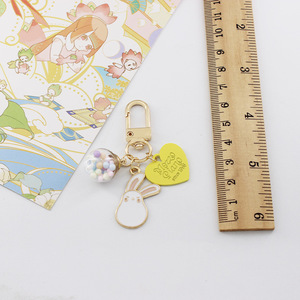 Porte-clés en forme de cœur avec boule de verre et lapin mignon de dessin animé, pendentif en alliage pour <span class=keywords><strong>Airpods</strong></span>, accessoire de sac, pour <span class=keywords><strong>meilleur</strong></span> ami ou couple - Product Image 5