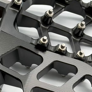 พักเท้าอะลูมิเนียมอัลลอยด์สีดำแบบ CNC สำหรับ Yamaha TTR125(L/LE/E) / TTR230 ออฟโรด คุณภาพสูง เพิ่มประสิทธิภาพ - Product Image 3