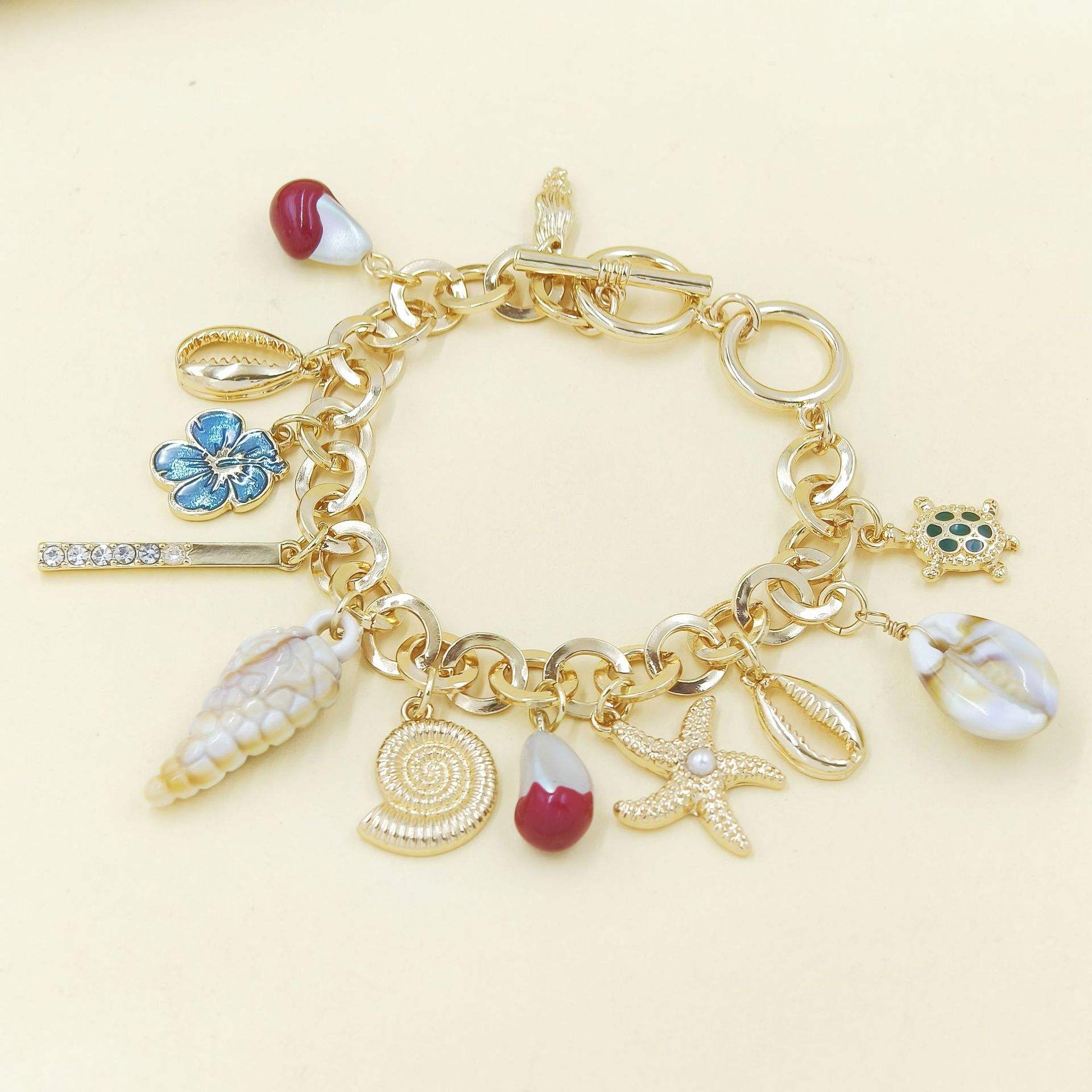 สร้อยข้อมือลมทะเล