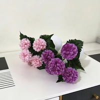Nouvelle plante en pot artificielle en soie, mini chrysanthème à 5 fleurs, petit bonsaï en pot de taille moyenne, pour la maison, le bureau ou le bureau de travail.