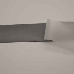 Pellicola Termoadesiva Elastica Argento Riflettente 8104P per Abbigliamento Elasticizzato - Product Image 3